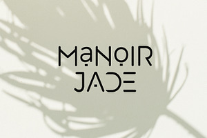 Manoir Jade. Sans Serif Font