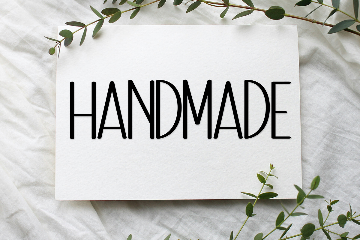 Black Marker, a Serif Font by InermediaSTUDIO (Photo 4 of 6)