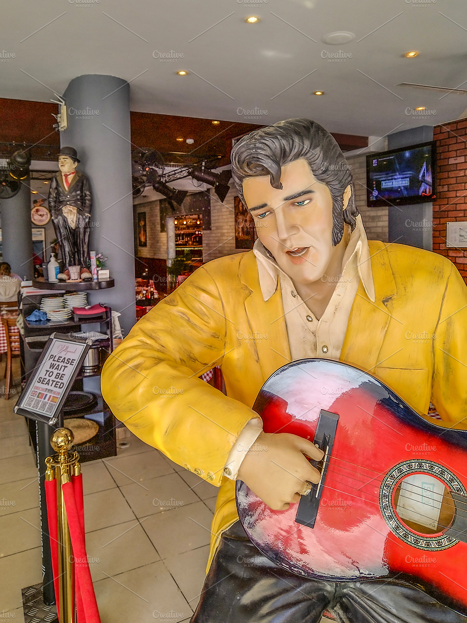 Elvis presley scuplture at bar, lagoa, portugal, an Arts & Entertainment Photo by DanFLCreativo