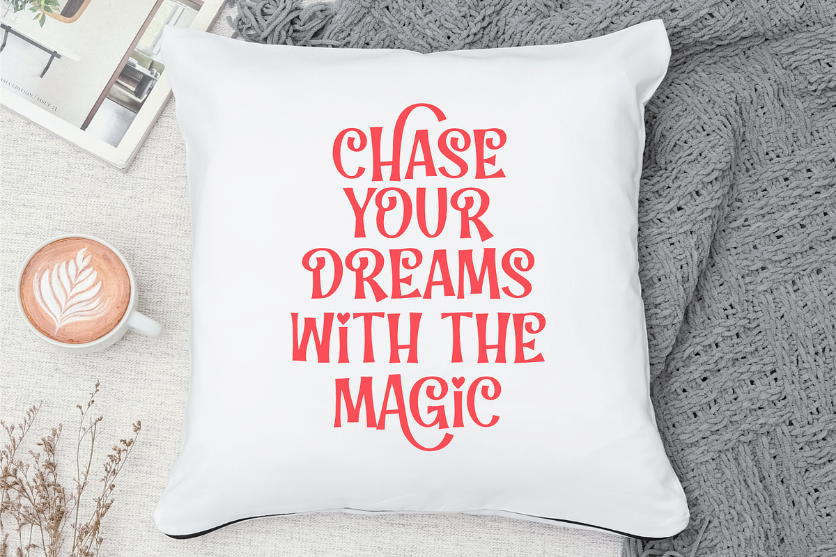 Twinkle Holiday - Christmas Font, a Handwritten Font by Keithzo (Photo 4 of 6)