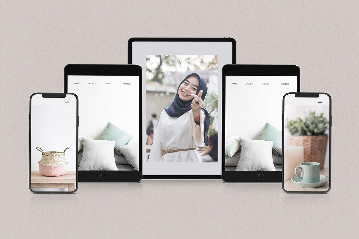 Multi Device Mockup, an iPhone Mockup by Graphicbars (Photo 13 of 13)