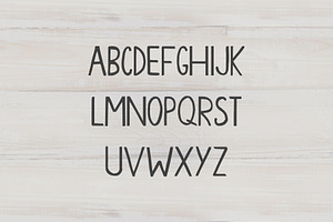 Aarianna Handmade Brush Font Family