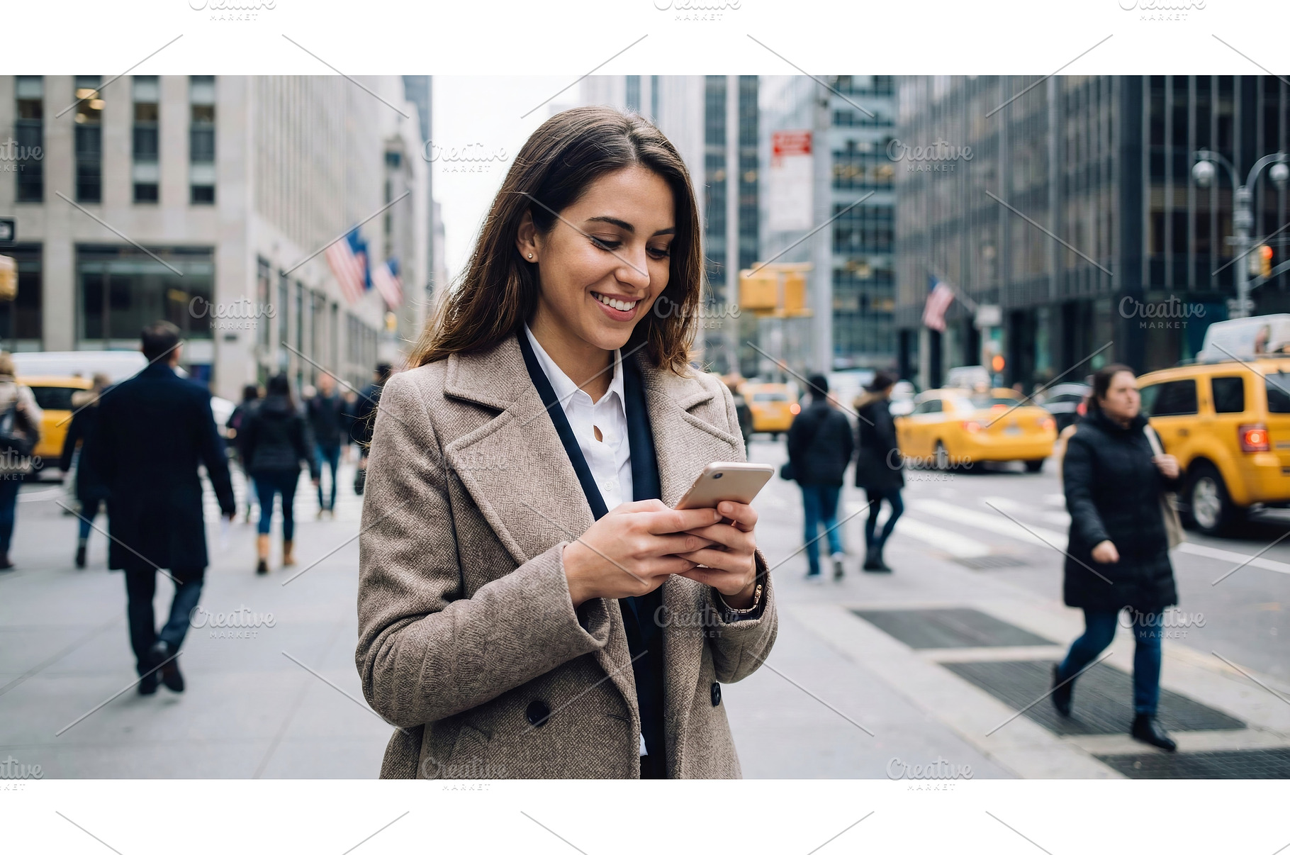 City Street and Smartphone Use, a Person Photo by CREATIVEDEF