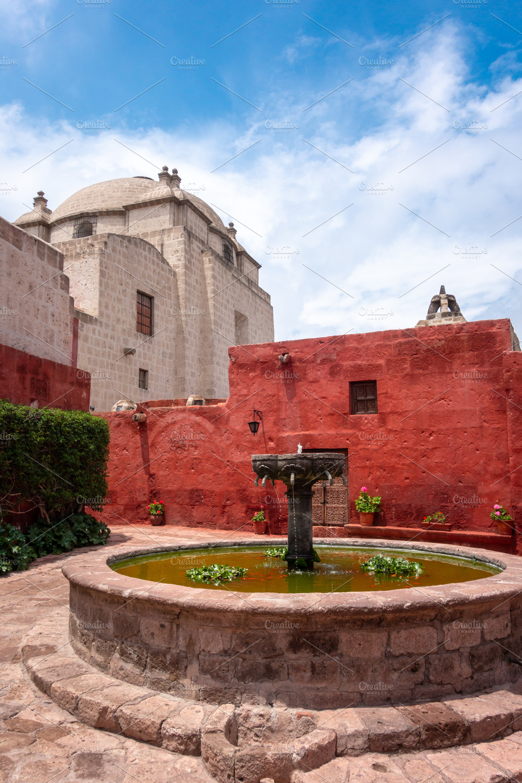 Fountain and courtyard at the Santa Catalina Convent in Arequipa, an Architecture Photo by GoodGoods