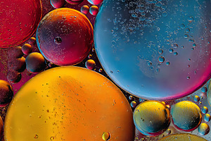 Abstract Oil and Water Bubbles, an Abstract Photo by Ocean Digital Art