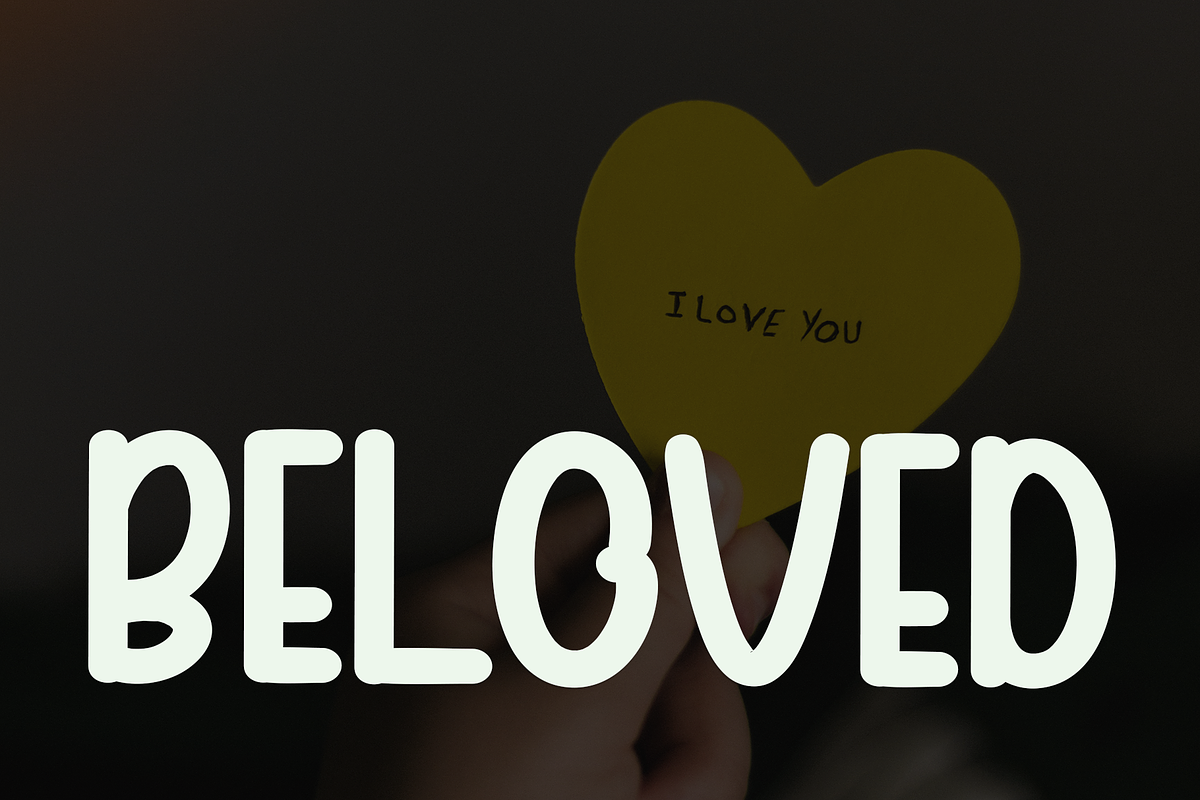 03 Girlfriend, a Sans Serif Font by InermediaSTUDIO (Photo 6 of 8)