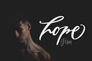 Beauties (Bonus), a Script Font by Meutuwah (Thumbnail 4 of 7)