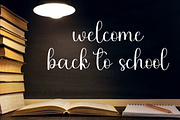 Lecture, a Handwritten Font by InermediaSTUDIO (Thumbnail 2 of 8)