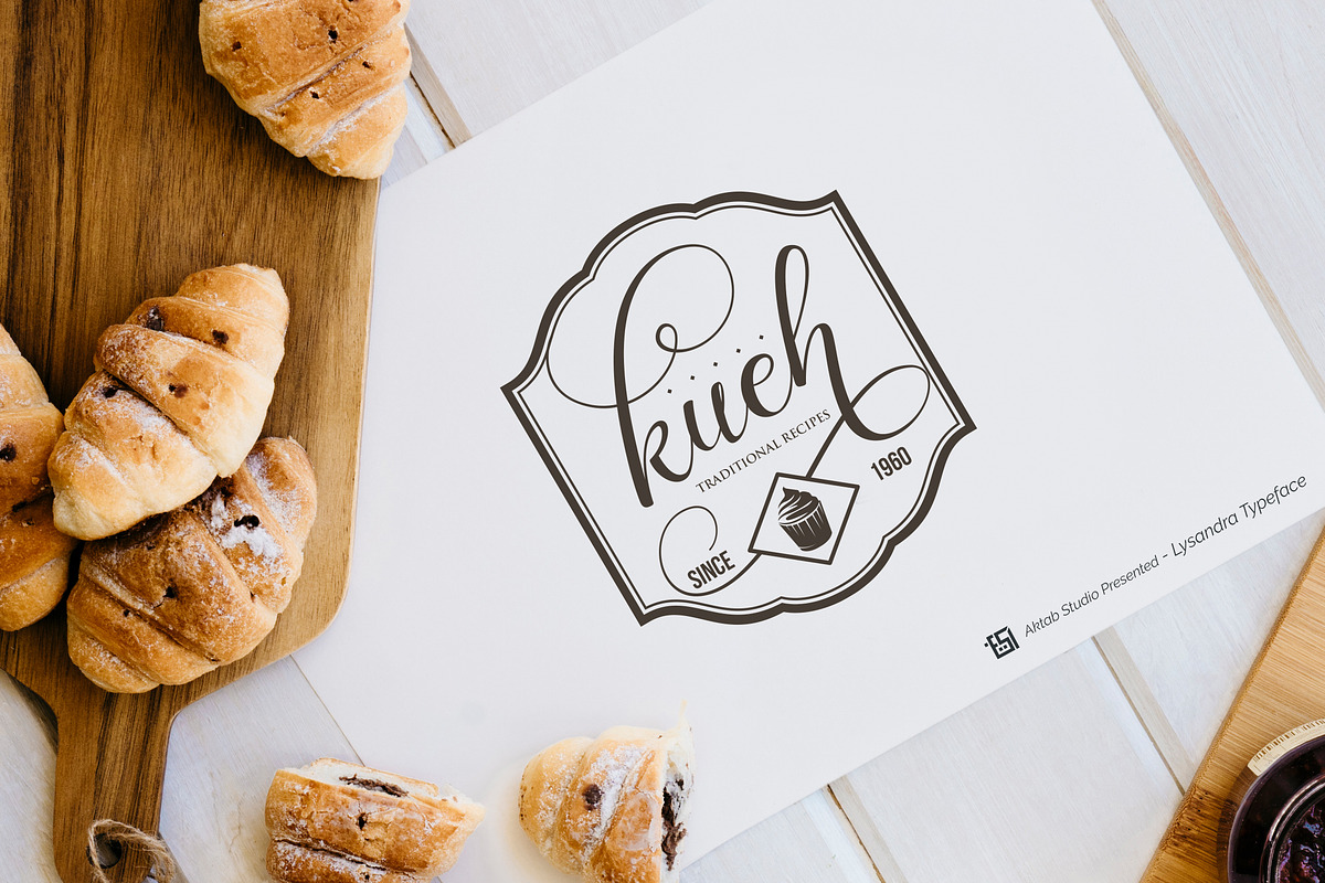 Lysandra Beauty Font preview 4