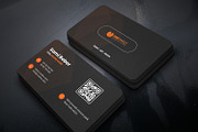 Minimal & Elegant Business Card, a Business Card Template by Momentostudio (Thumbnail 3 of 4)