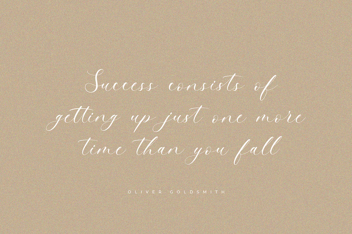 Glorea - A Lovely Calligraphy Font, a Script Font by Pen Culture (Photo 4 of 9)
