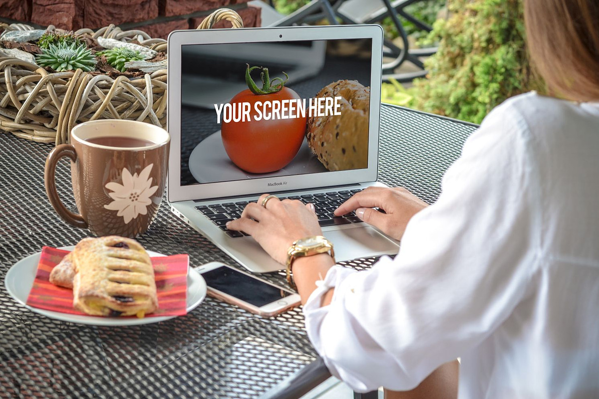 10 Mockups MacBook (pics+PSD), an iPhone Mockup by tydla (Photo 8 of 12)