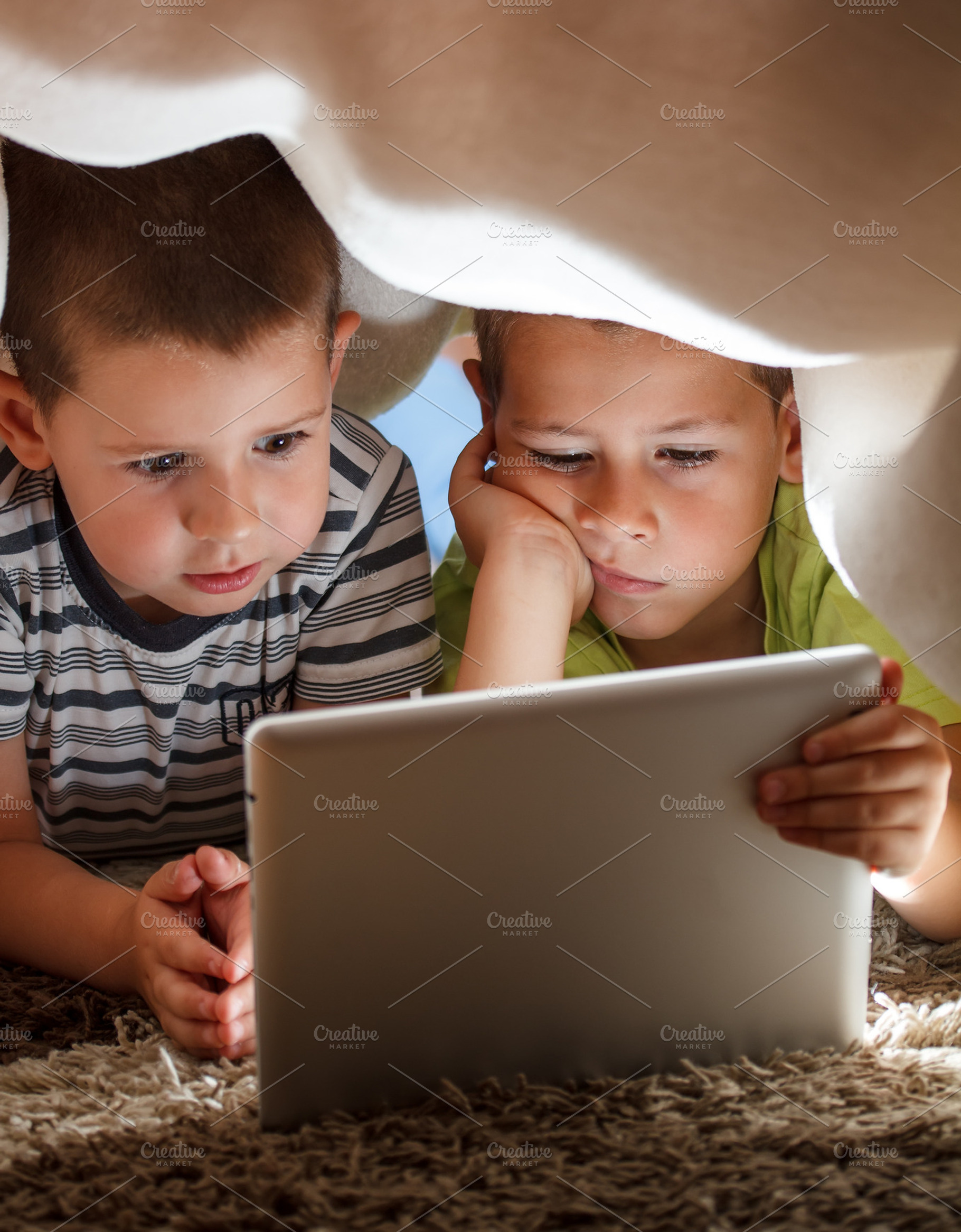 Two Children Containing Child Tablet And Floor