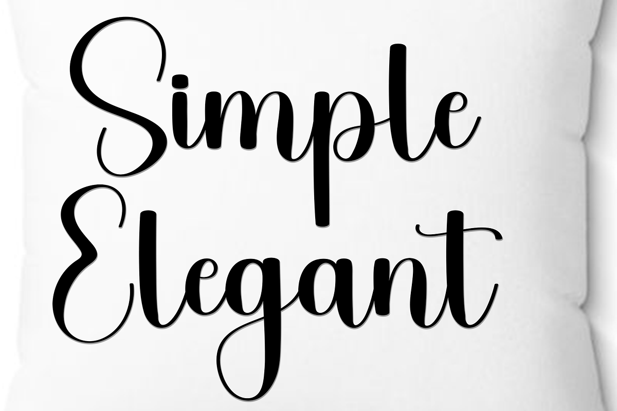 Simple Christmas, a Handwritten Font by FreshTypeINK (Photo 2 of 8)