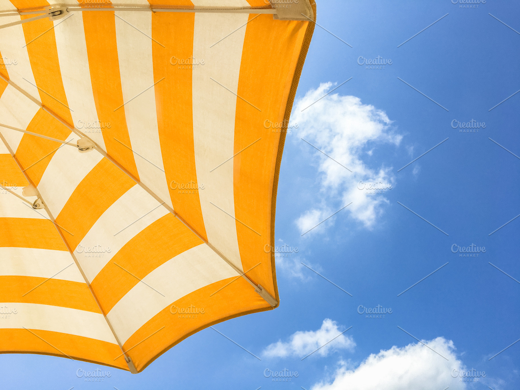 Parasol, an Abstract Photo by KYNA STUDIO