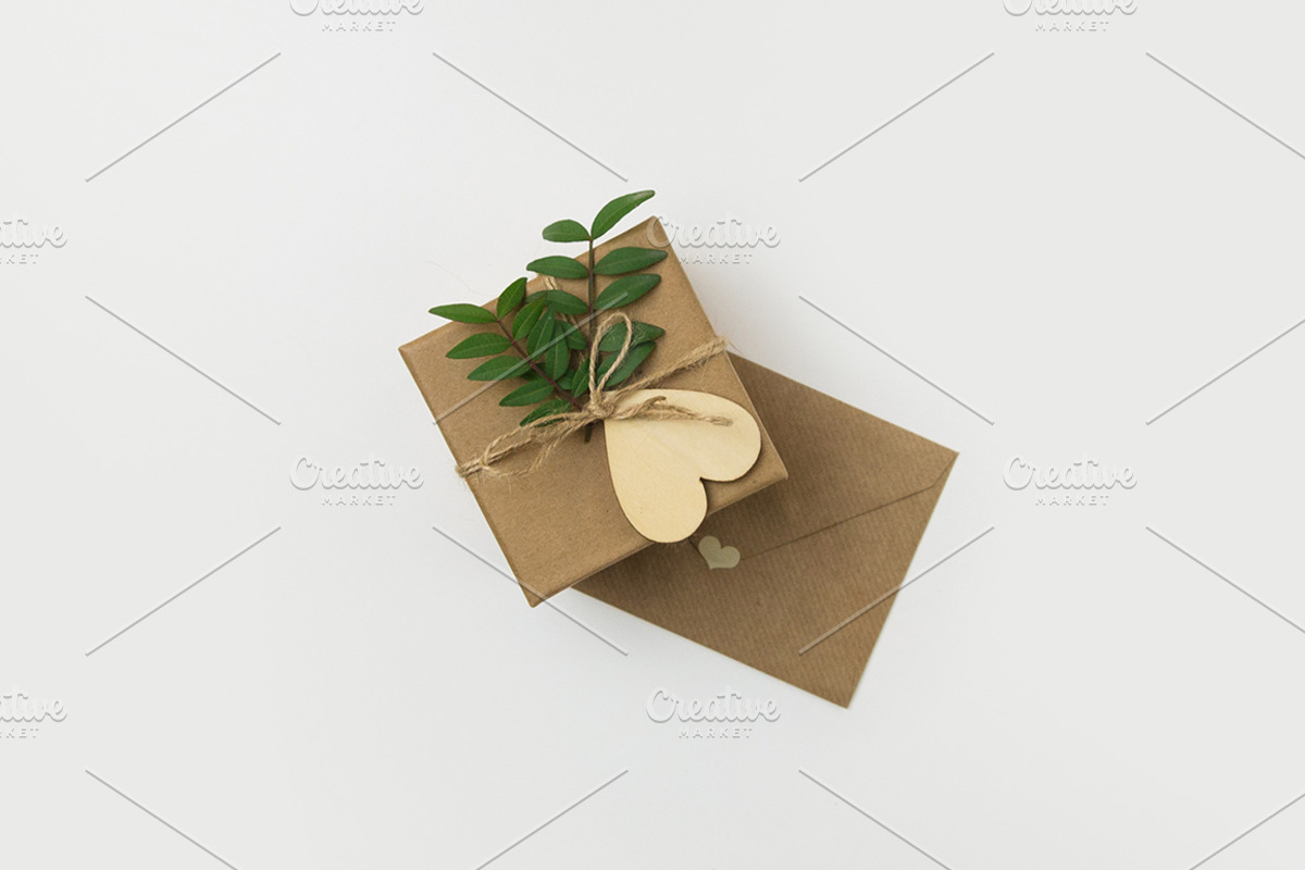 Valentine's Styled Photo Bundle 04, a Mockup by GT Studio (Photo 6 of 11)