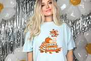Just a Girl Who Loves Fall, Bookish, an Illustration by designcity5 (Thumbnail 3 of 8)