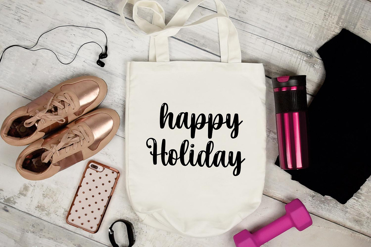 Sparkling Christmas, a Script Font by Mozatype (Photo 5 of 11)