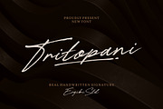 Tritopani - Real Signature, a Handwritten Font by ErgibiStudio (Thumbnail 1 of 10)