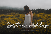 Sederhana – Bold Handwritten Font, a Handwritten Font by Basnistudio (Thumbnail 3 of 10)