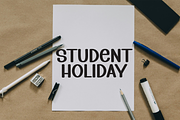 Magic Colour, a Script Font by InermediaSTUDIO (Thumbnail 4 of 8)