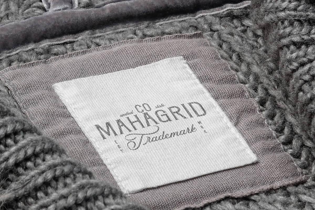 Yearlong Vintage Typeface, a Script Font by Arendxstudio (Photo 9 of 13)