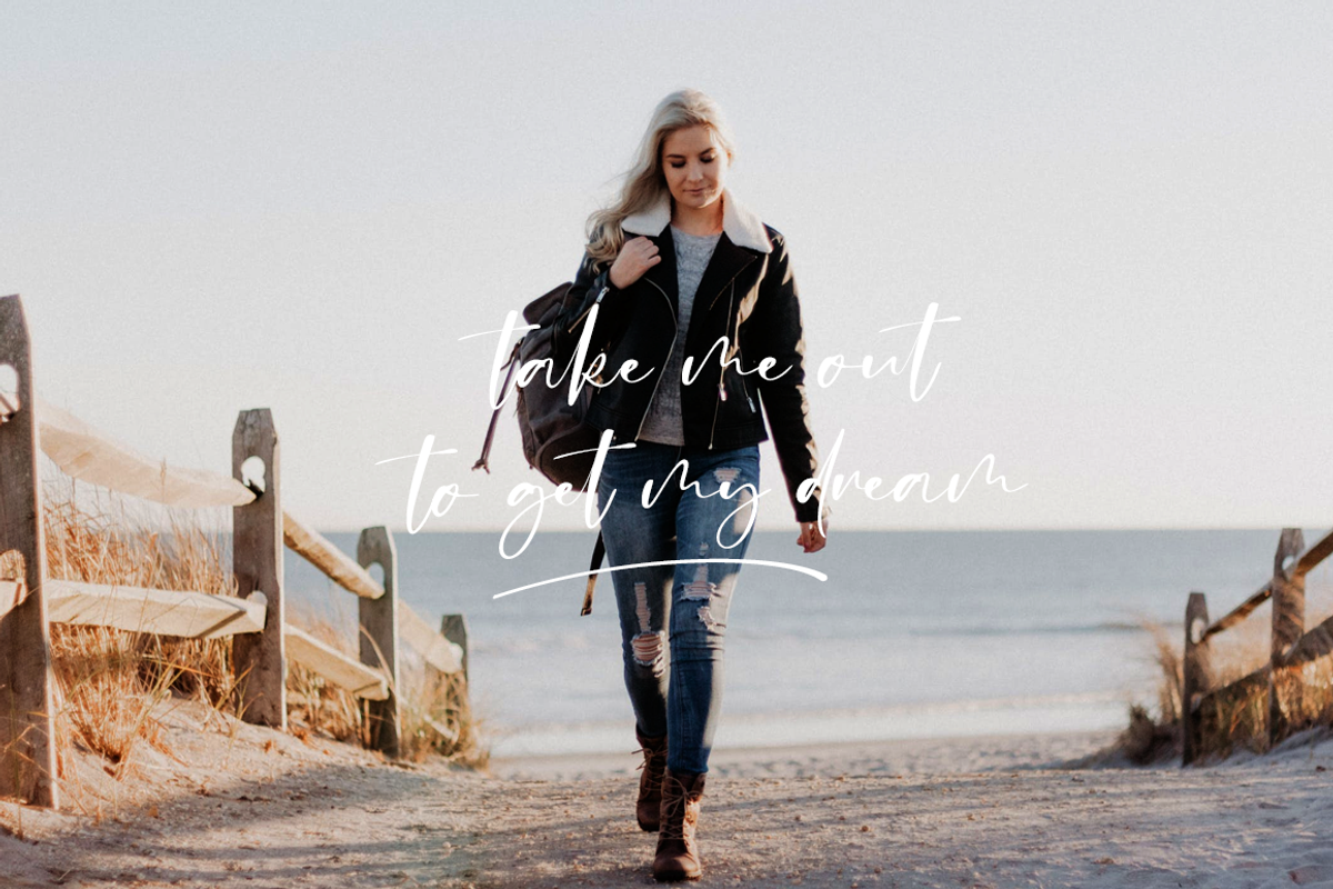 Challenge // Casual Handwritten Font, a Script Font by Haksen (Photo 3 of 14)