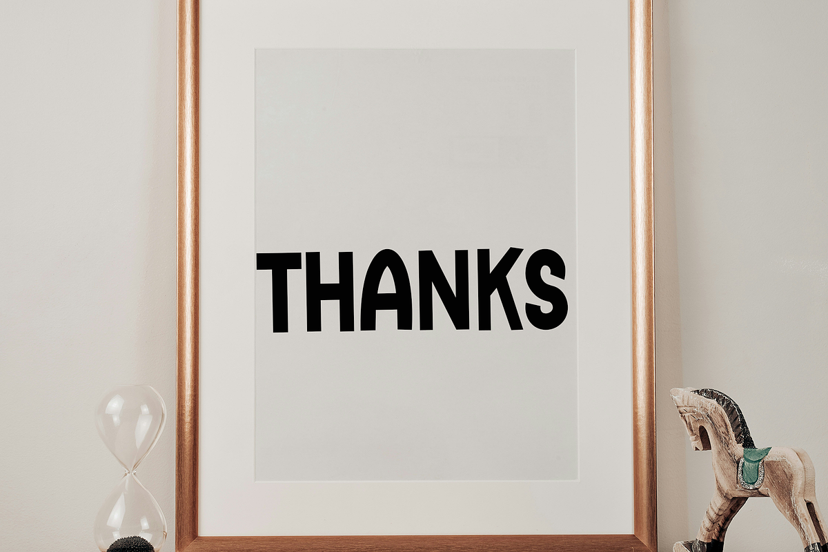 Simple Design, a Handwritten Font by FreshTypeINK (Photo 7 of 8)