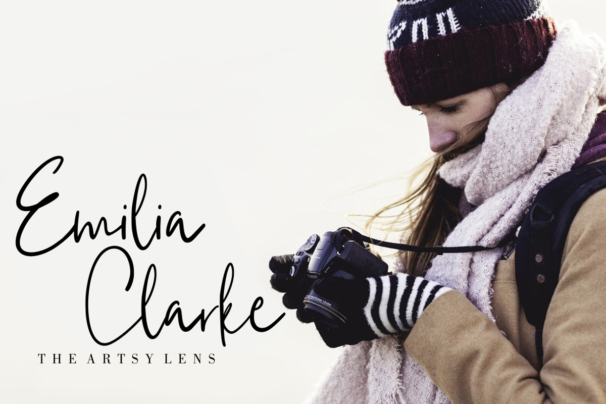 Marttiny Signature Business Font preview 5