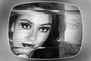 Vintage TV Interference GLITCH Portr, an Action Add-On by designvillage (Thumbnail 9 of 13)