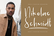 Pelanque Sparkle, a Script Font by Integritype Studio (Thumbnail 5 of 15)