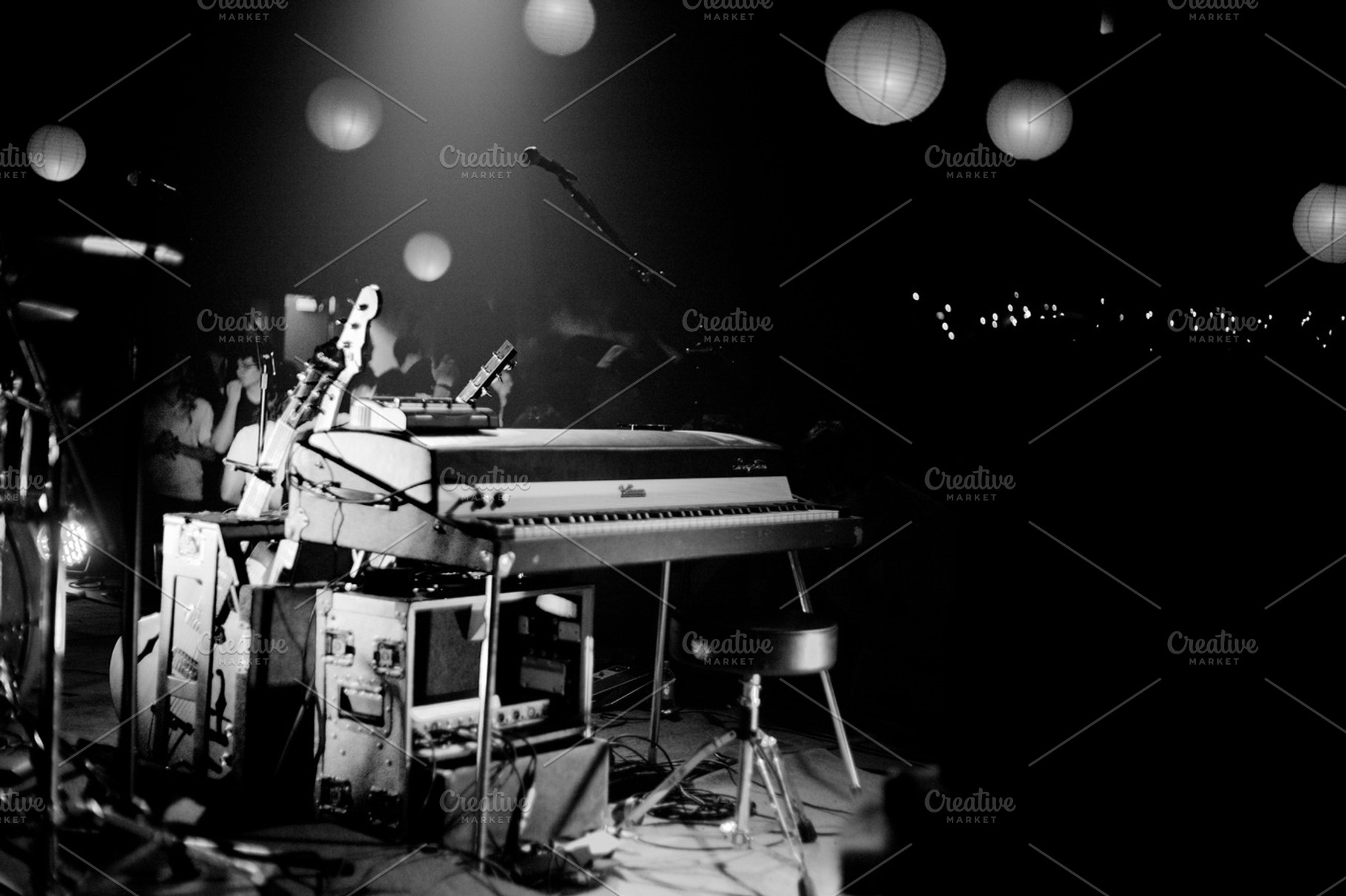 Pre-show Stage, an Arts & Entertainment Photo by zachmcnair