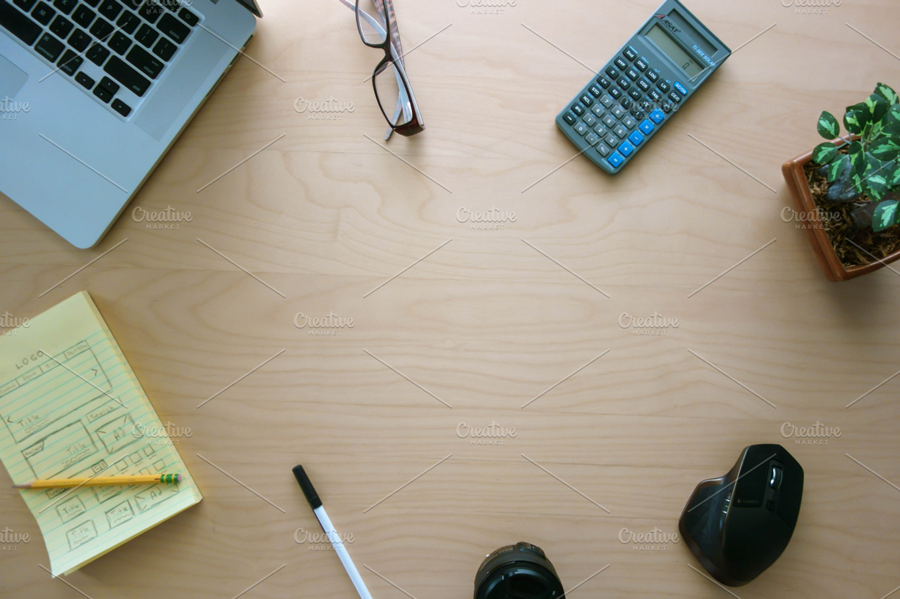 Minimal workspace hero header containing minimal, hero header, and workspace, a Technology Photo by HipFonts