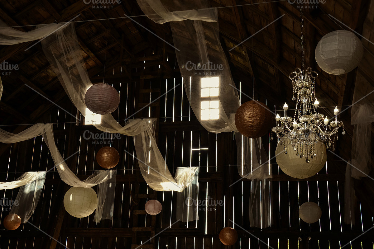 Rustic Barn Wedding in Sepia, an Architecture Photo by Vanilla Extinction (Photo 2 of 2)