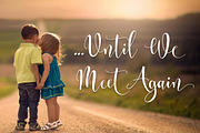 Ghisella, a Script Font by Byuly Ayika (Thumbnail 8 of 11)