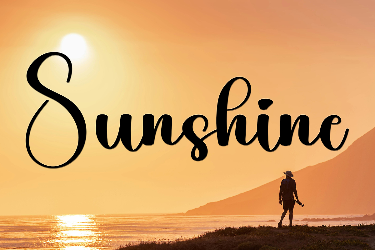 Vintage, a Handwritten Font by InermediaSTUDIO (Photo 3 of 9)