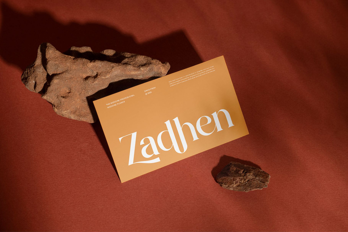 Aligra || Modern Classy Serif Font, a Font by Ermedia Studio (Photo 2 of 10)