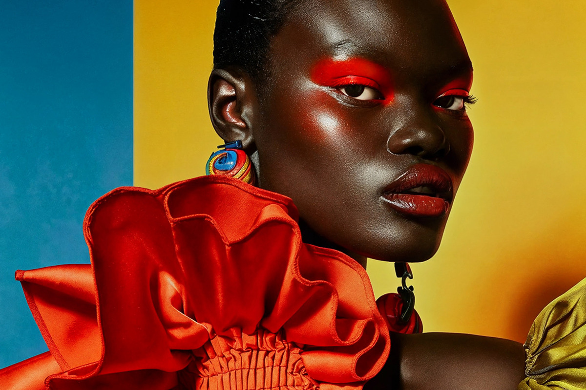 183 Vivid Fashion images, a Beauty & Fashion Photo by Handmadefont (Photo 18 of 20)