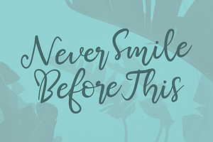 Steemsa Funny Script Font