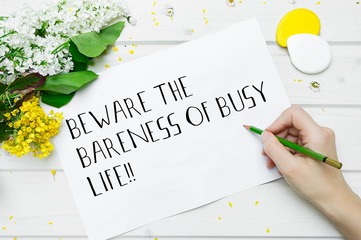 SQUERA Font For Header & Book Text preview 3