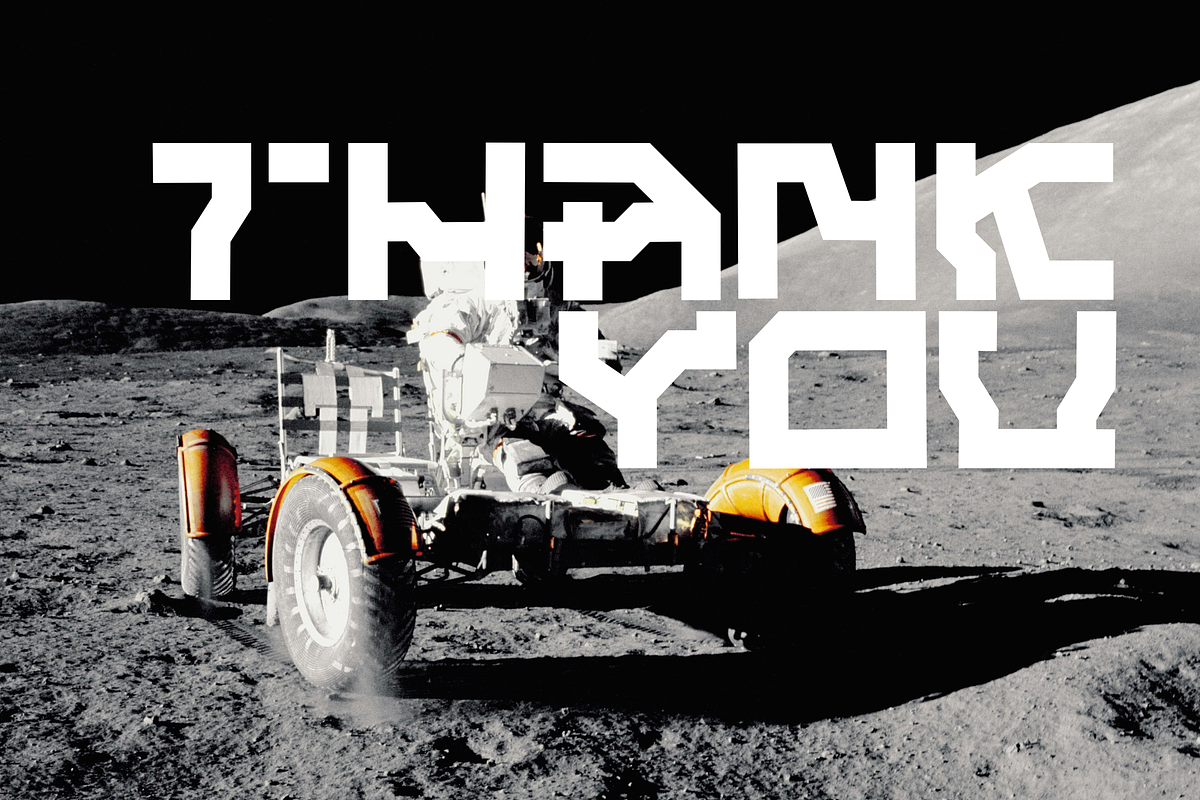 Echo Blitz – Futuristic Style, a Sans Serif Font by Dm Studio (Photo 10 of 10)