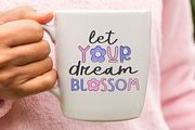 Blooming Dream Duo, a Handwritten Font by SaktiAvellin (Thumbnail 6 of 9)