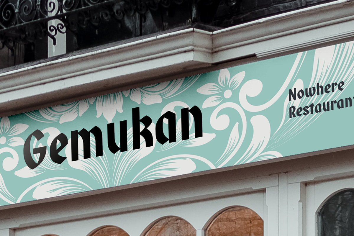 Ciroke, a Blackletter Font by Muhammad Hastian (Photo 9 of 9)