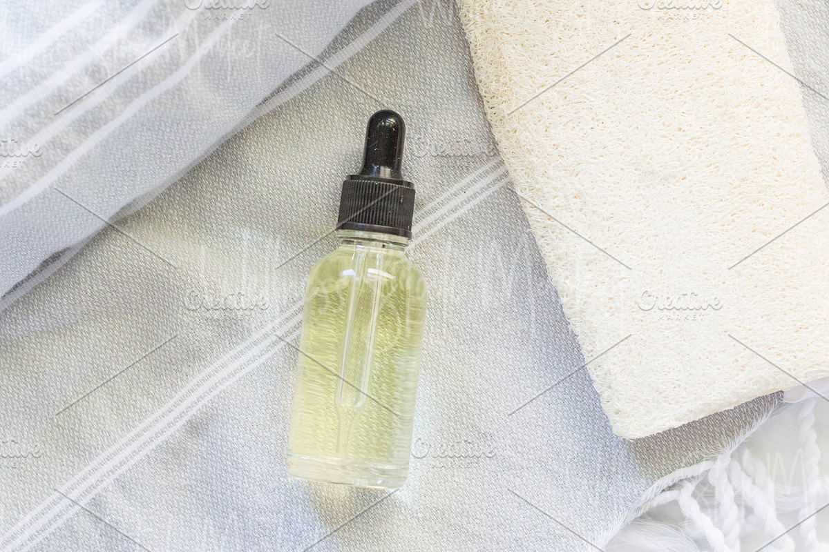 Natural Skin Care Photo Bundle #2, a Health & Medical Photo by Wellness Stock Market (Photo 3 of 11)