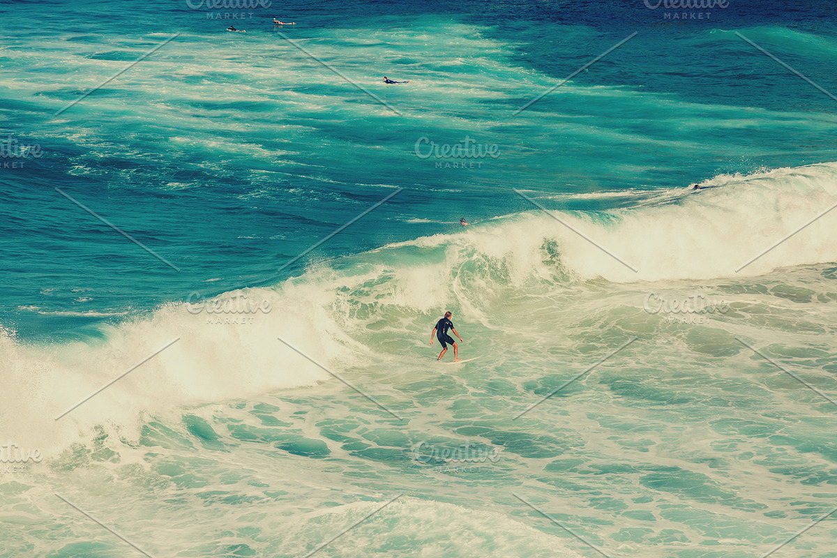 150 Retro Hi-Res Photos, a Templates & Theme by moonloop (Photo 5 of 8)