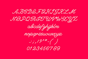 Alamanda Signature Font