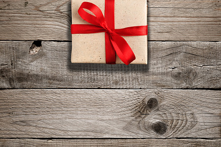 Gift box with red bow on plate preview 6