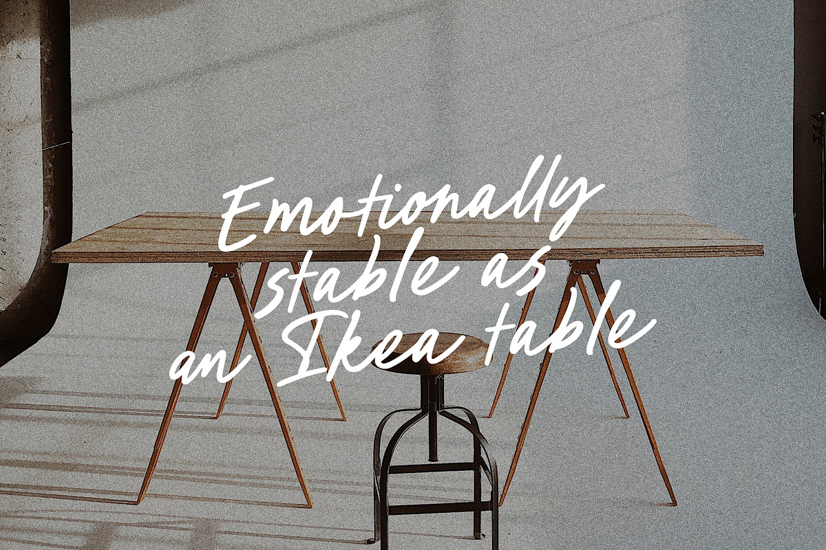 Des Montilles Font Free Download - Handwritten Fonts Preview 2026