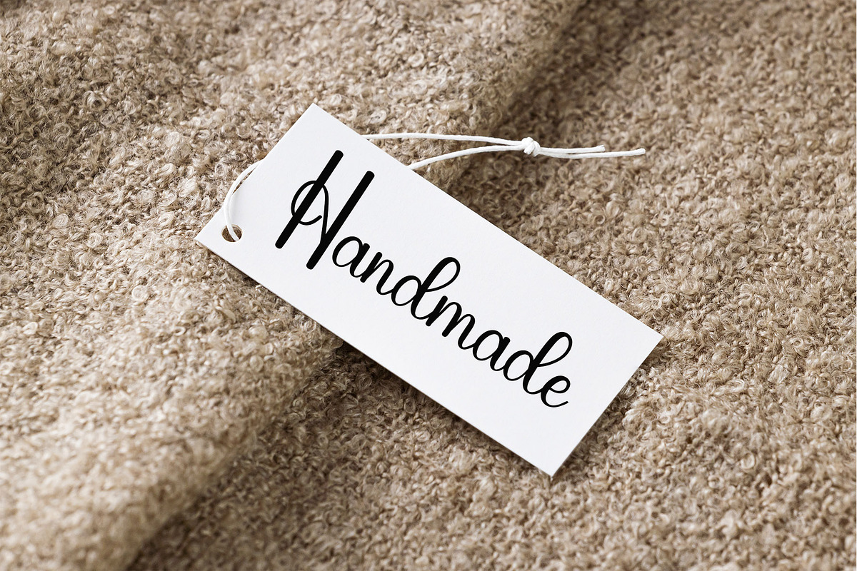 Wedding Garden, a Handwritten Font by InermediaSTUDIO (Photo 5 of 7)