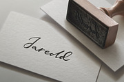 Gallendo, a Script Font by Sarten (Thumbnail 10 of 11)